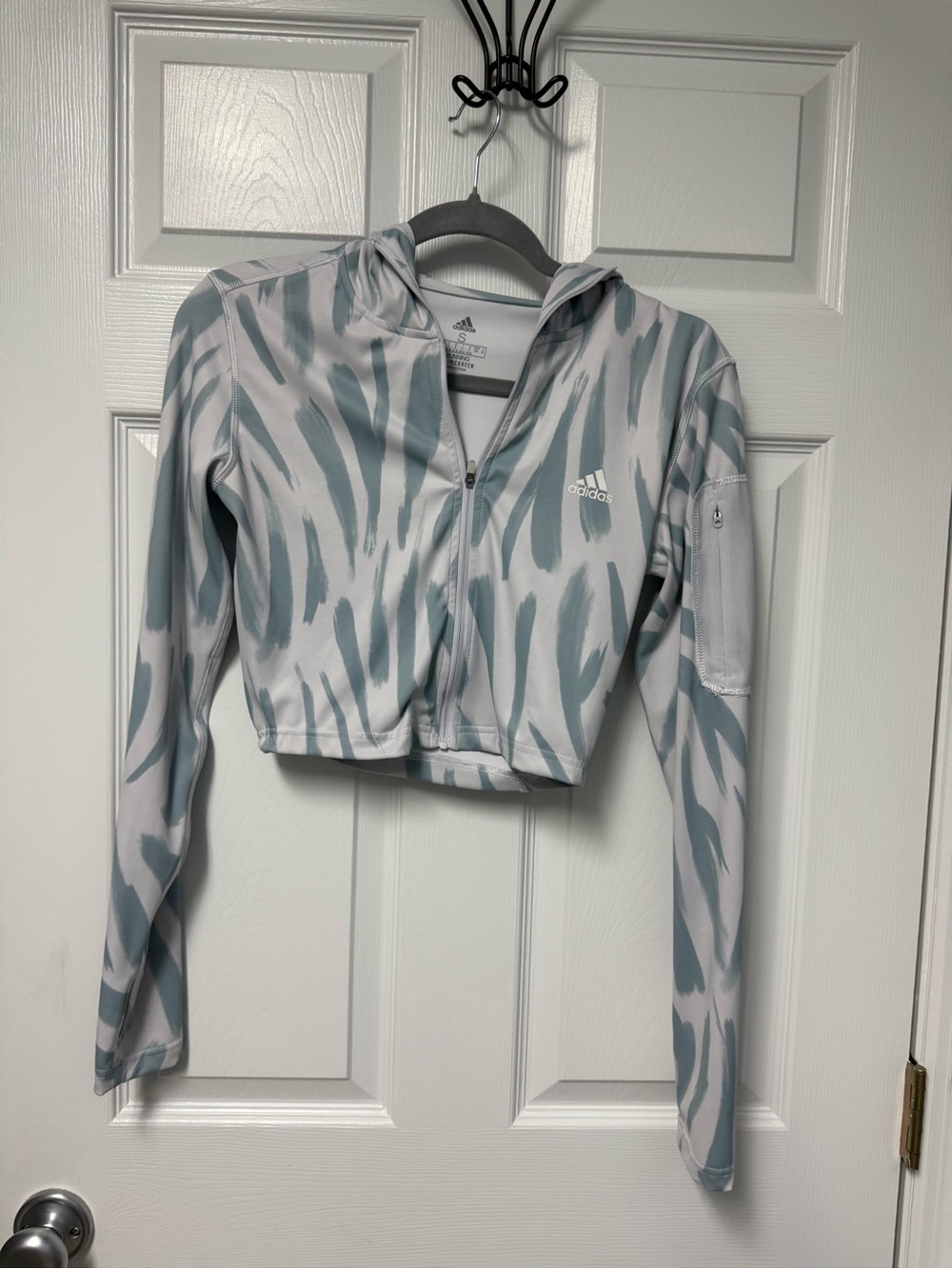 adidas Cropped Zip Hoodie - Light Gray & Sage